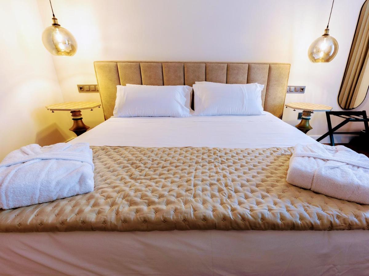 Infinitvm Hotel Siguenza Buitenkant foto